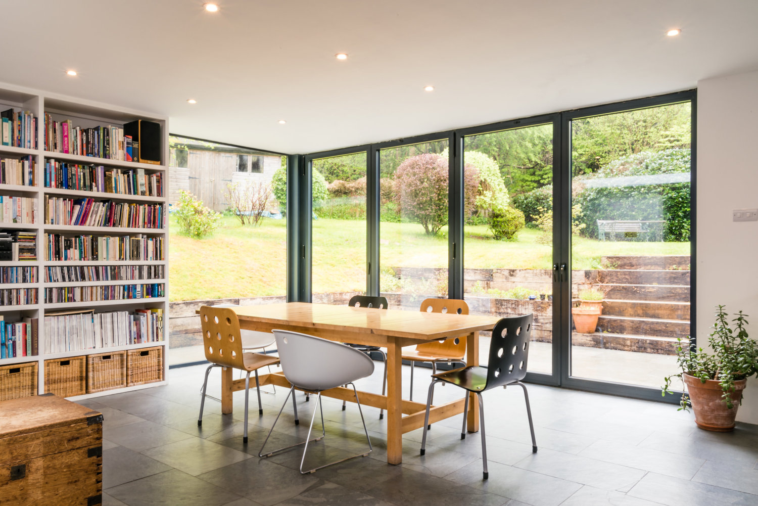 Open Plan Kitchen Leading to Garden